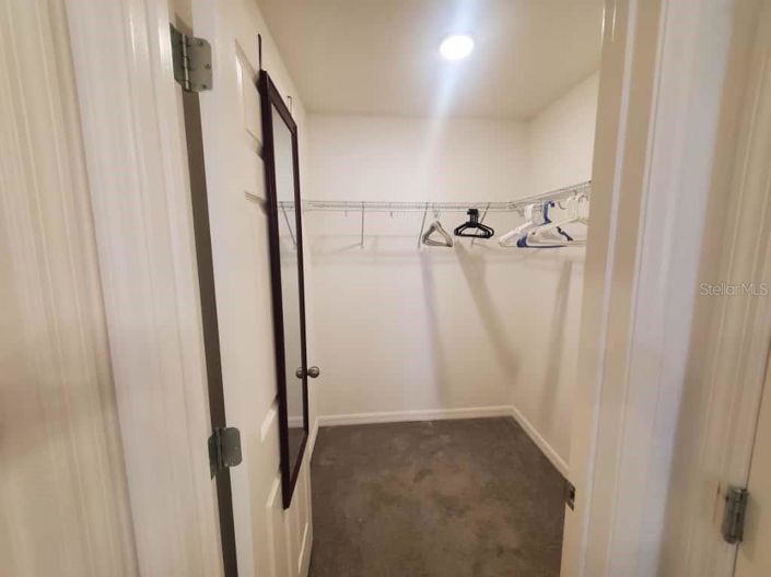 Image No.11-4 Bed Townhouse for sale