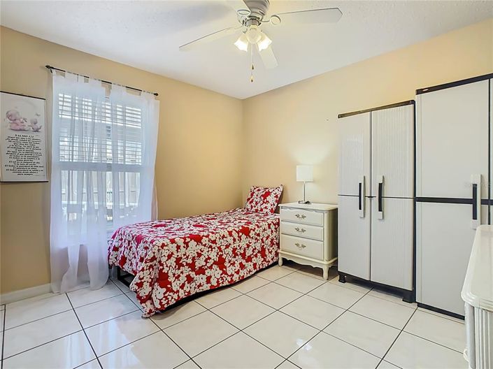 Image No.20-Propriété de 4 chambres à vendre à Davenport