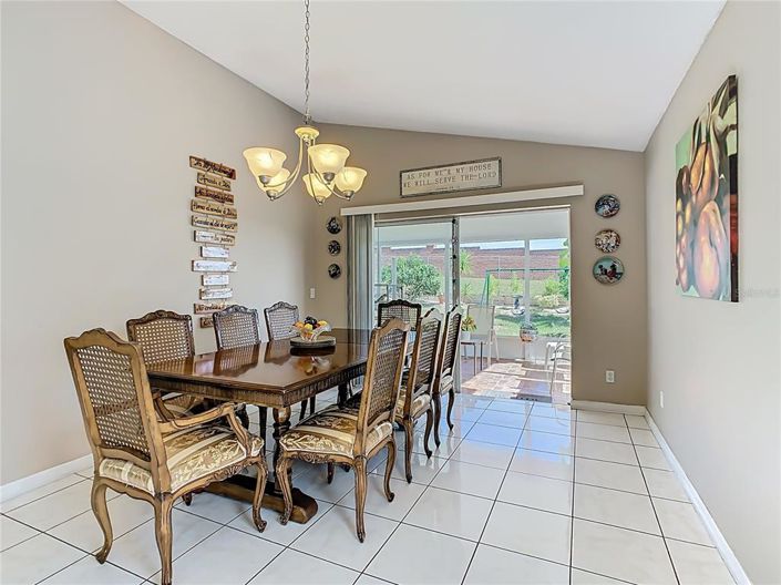 Image No.6-Propriété de 4 chambres à vendre à Davenport