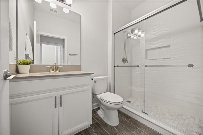 Image No.27-4 Bed Property for sale