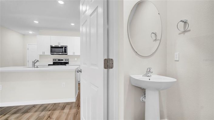 Image No.12-3 Bed Townhouse for sale