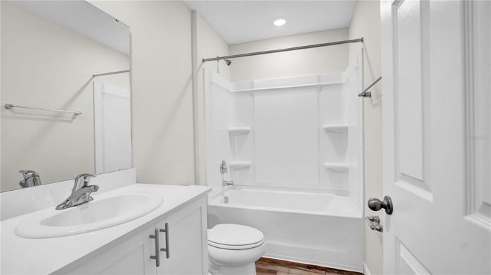 Image No.24-3 Bed Townhouse for sale