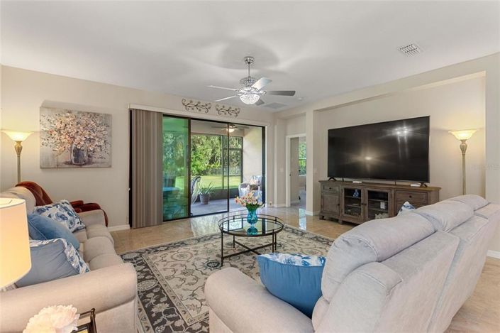 Image No.14-4 Bed Property for sale