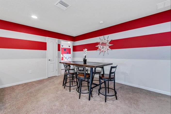 Image No.31-8 Bed Property for sale