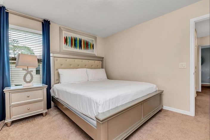 Image No.45-8 Bed Property for sale