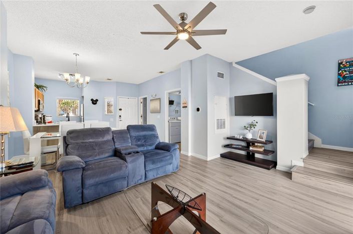 Image No.16-3 Bed Townhouse for sale