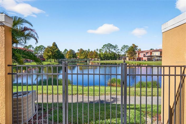 Image No.17-3 Bed Townhouse for sale