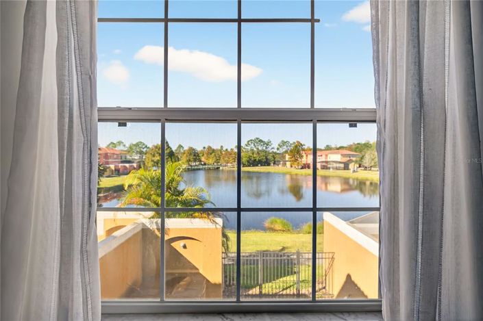 Image No.30-3 Bed Townhouse for sale