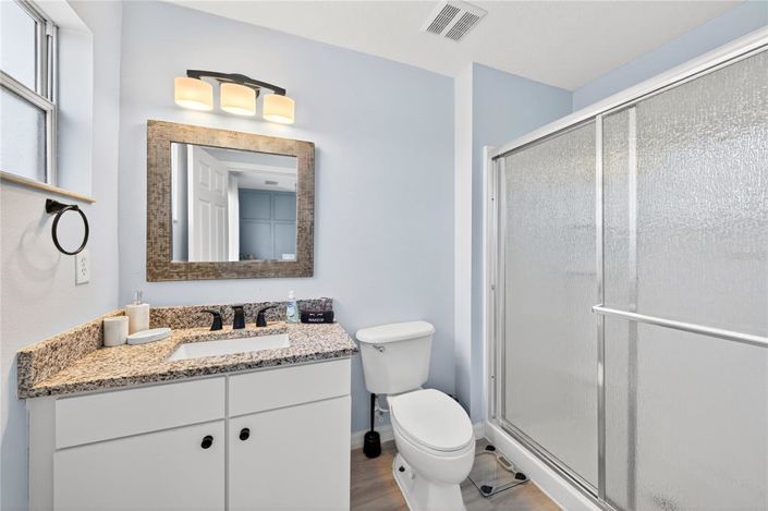 Image No.32-3 Bed Townhouse for sale