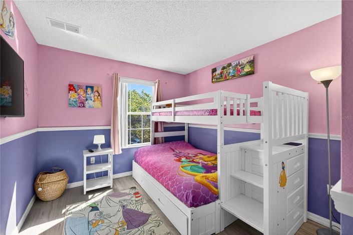 Image No.35-3 Bed Townhouse for sale