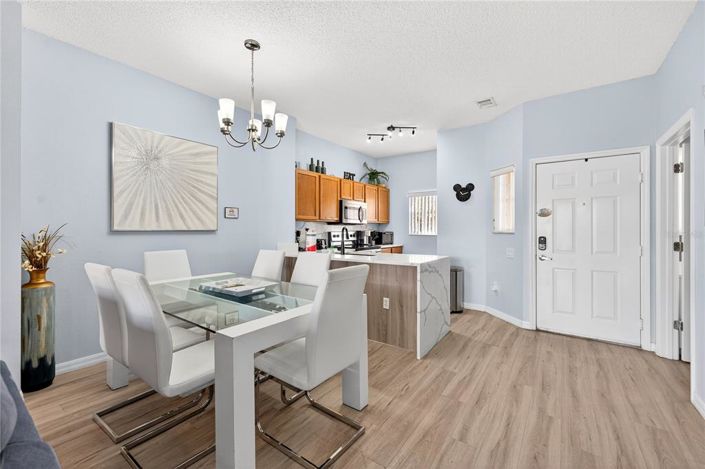 Image No.6-3 Bed Townhouse for sale