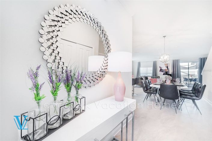 Image No.2-5 Bed Townhouse for sale