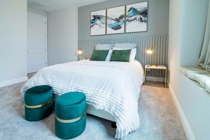 Image No.21-6 Bed Property for sale