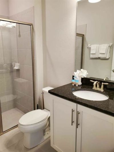 Image No.35-6 Bed Property for sale