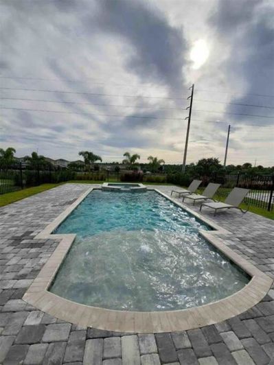 Image No.38-6 Bed Property for sale