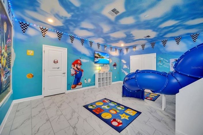 Image No.27-9 Bed Property for sale