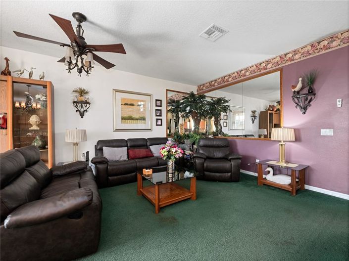 Image No.13-5 Bed Property for sale