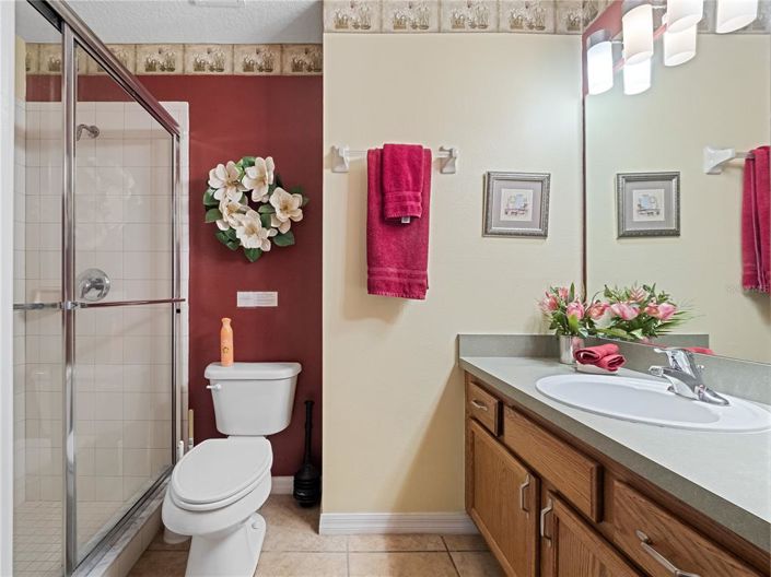 Image No.18-5 Bed Property for sale