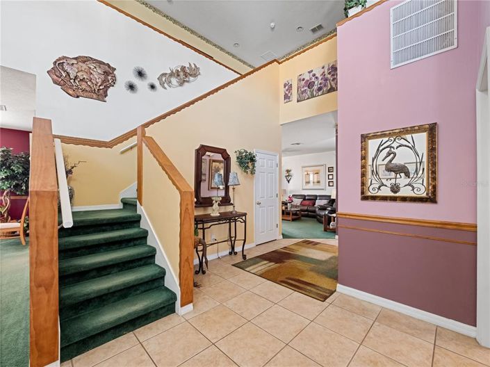 Image No.7-5 Bed Property for sale