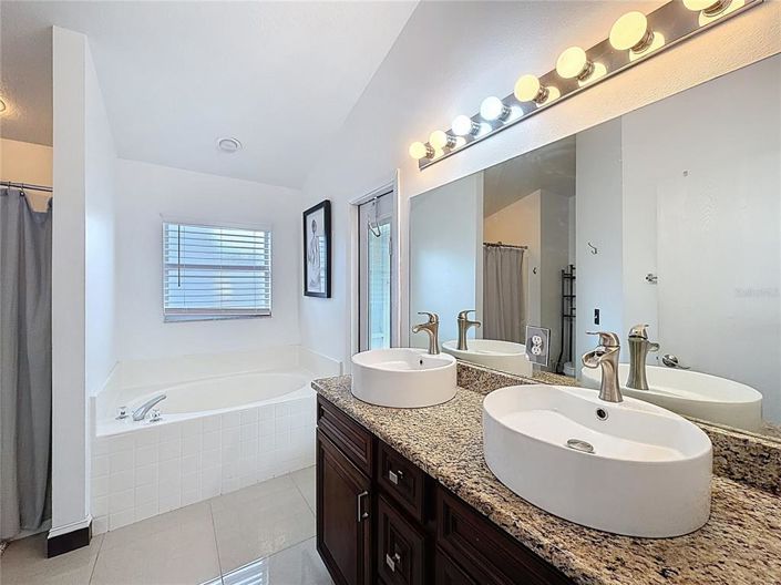 Image No.11-Propriété de 3 chambres à vendre à Davenport