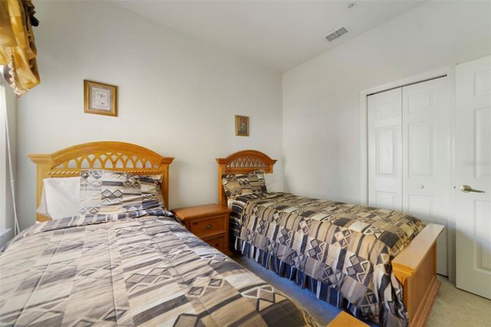 Image No.31-3 Bed Townhouse for sale