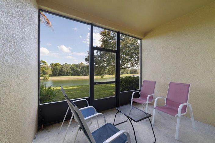 Image No.35-3 Bed Townhouse for sale