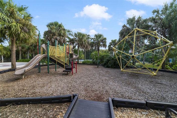 Image No.46-3 Bed Townhouse for sale