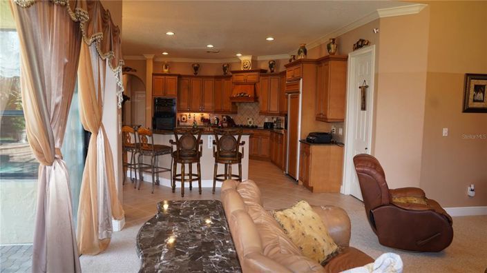 Image No.17-4 Bed Property for sale