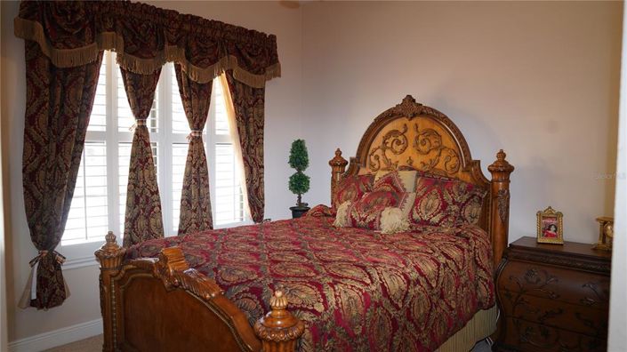 Image No.42-4 Bed Property for sale