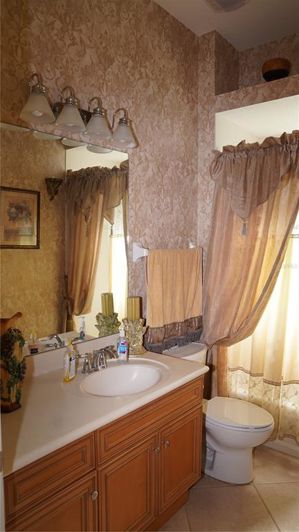 Image No.43-4 Bed Property for sale