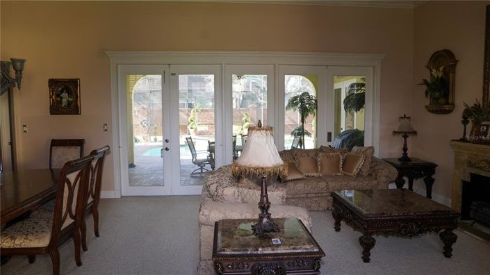 Image No.5-4 Bed Property for sale