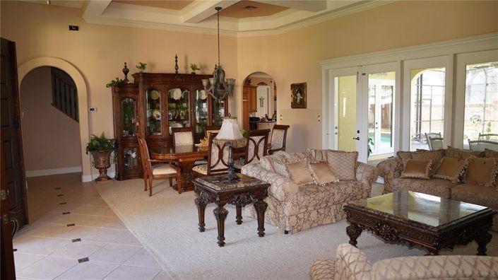 Image No.6-4 Bed Property for sale