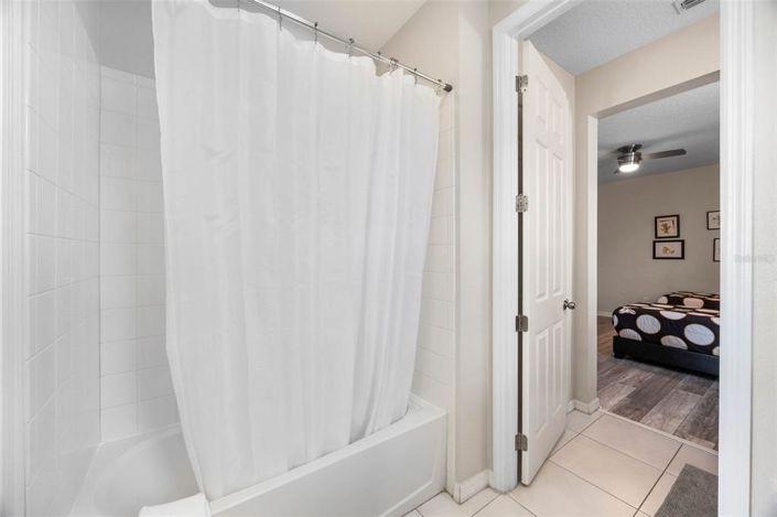 Image No.31-7 Bed Property for sale