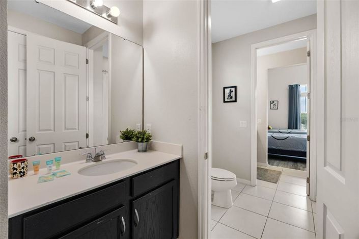 Image No.32-7 Bed Property for sale