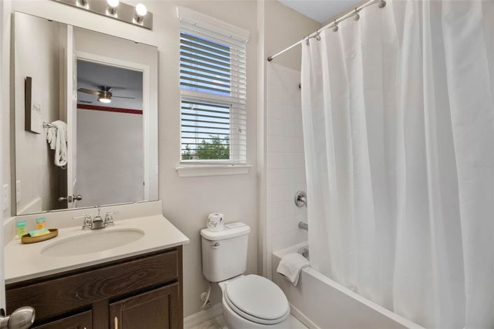 Image No.40-7 Bed Property for sale