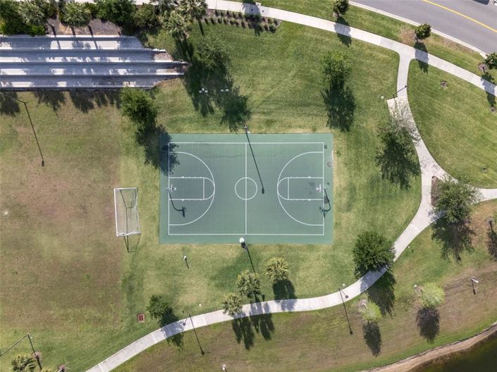 Image No.76-7 Bed Property for sale