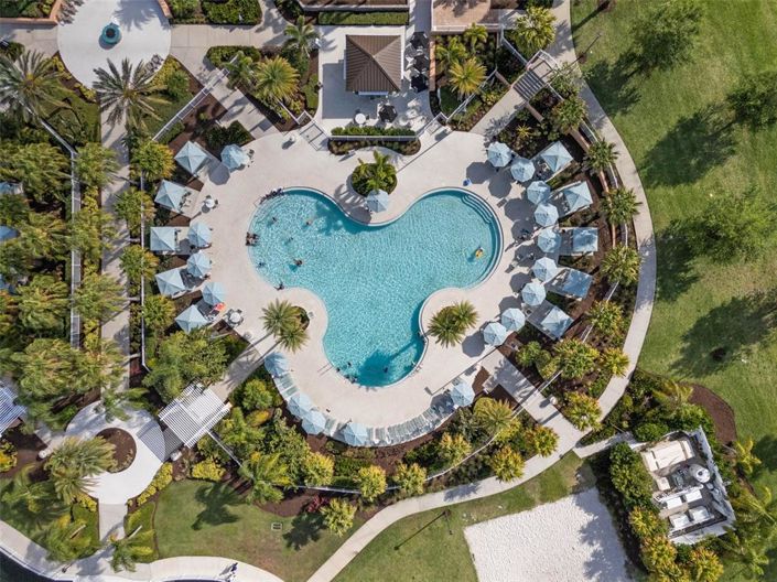 Image No.79-7 Bed Property for sale