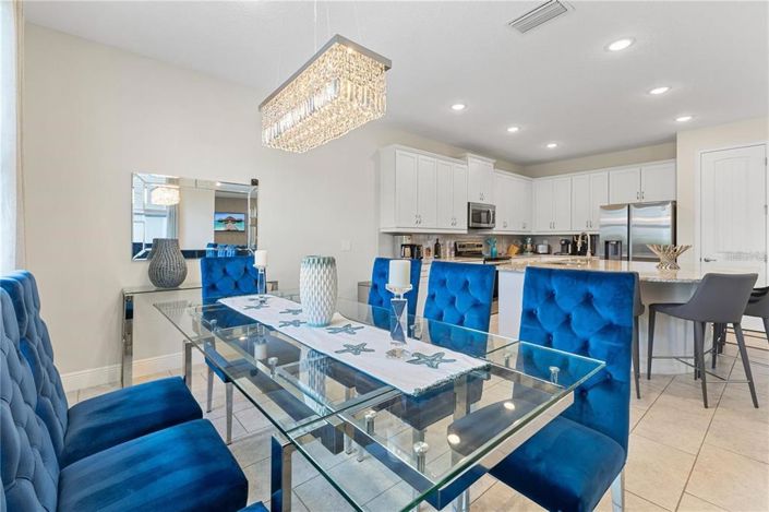 Image No.15-5 Bed Property for sale