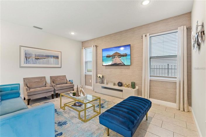 Image No.16-5 Bed Property for sale