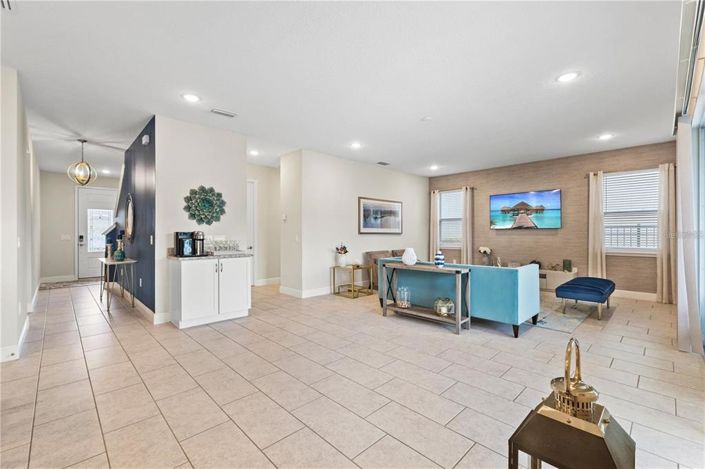 Image No.23-5 Bed Property for sale