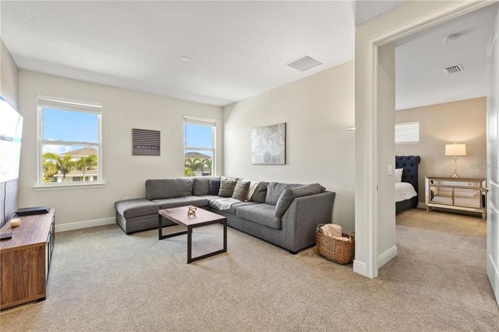 Image No.26-5 Bed Property for sale