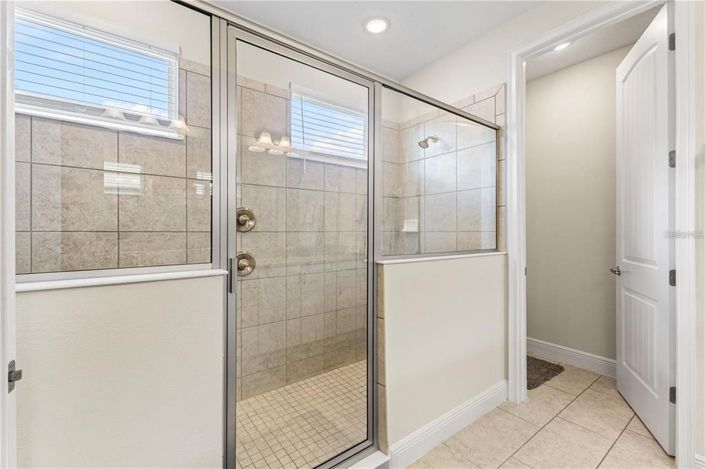 Image No.34-5 Bed Property for sale