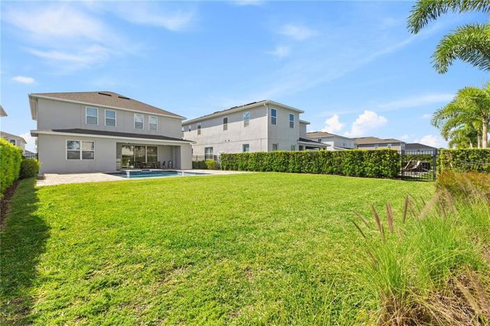 Image No.5-5 Bed Property for sale