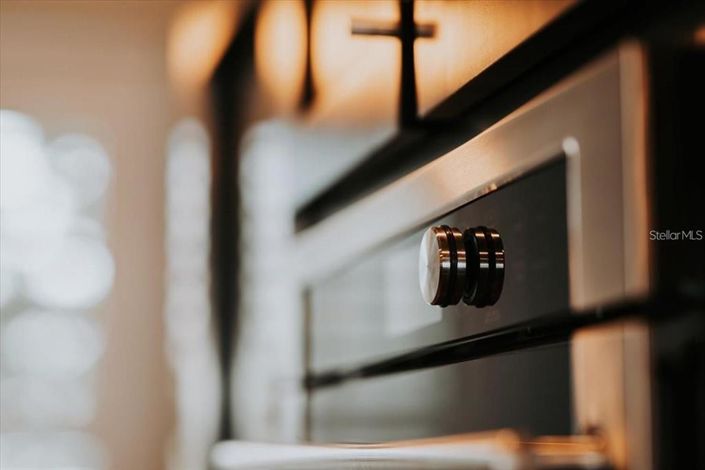 Image No.33-2 Bed Property for sale