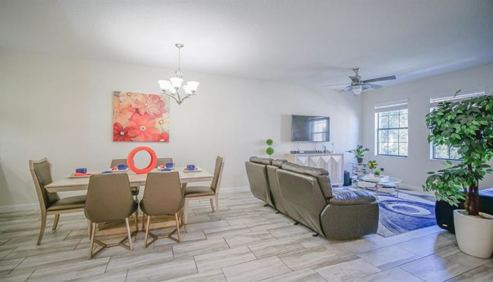 Image No.12-Propriété de 4 chambres à vendre à Davenport