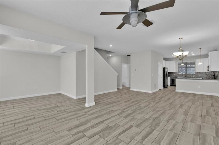 Image No.5-Propriété de 4 chambres à vendre à Davenport