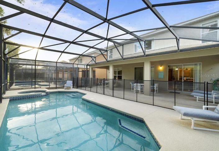 Image No.47-7 Bed Property for sale