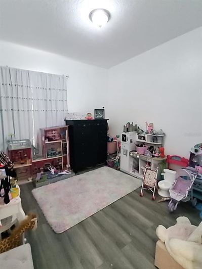 Image No.19-4 Bed Property for sale