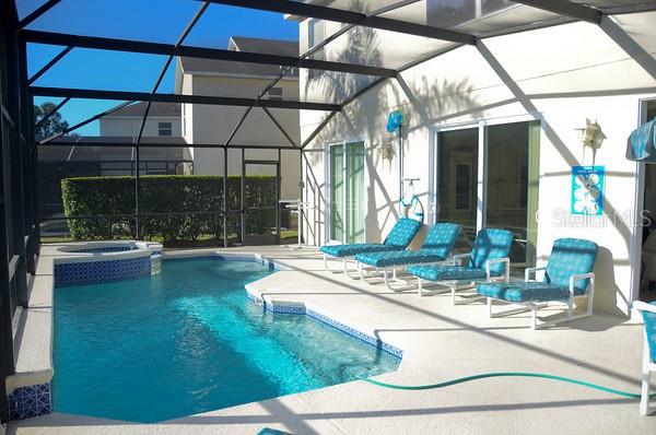 Image No.16-7 Bed Property for sale