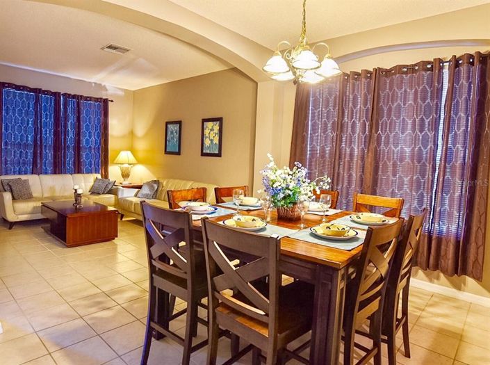 Image No.4-7 Bed Property for sale